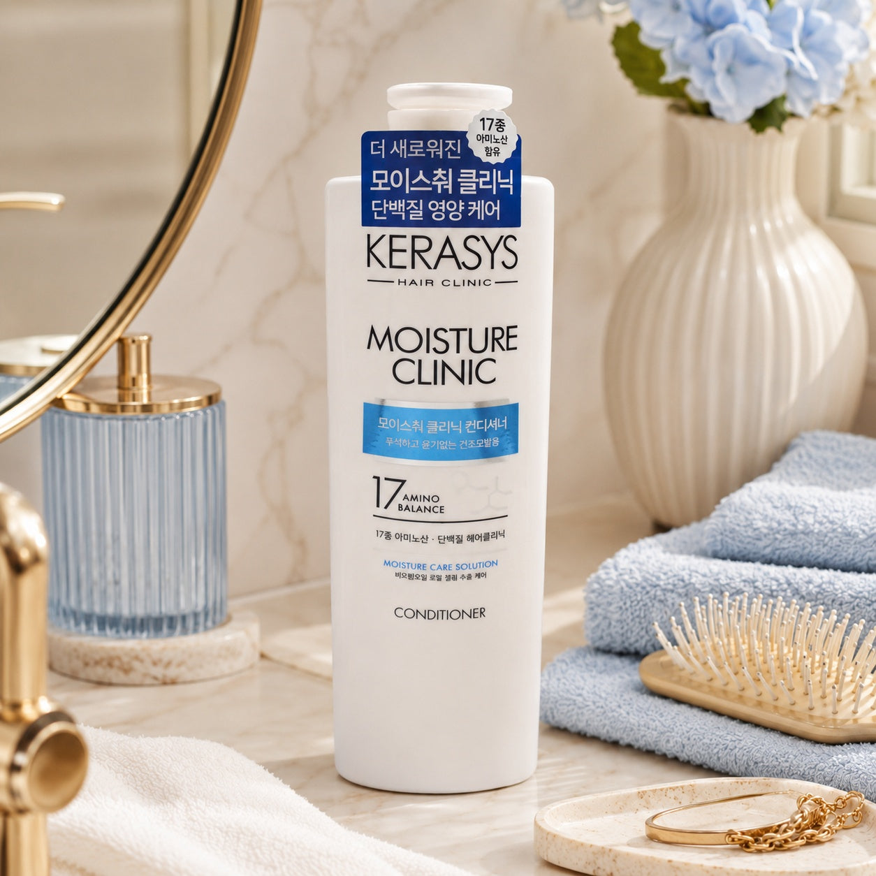 KeraSys Hair Clinic Moisture Clinic Conditioner Korean moisturizing conditioner that deeply hydrates dry hair, leaving it soft, smooth and manageable.